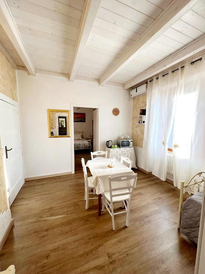 Bed and Breakfast Il Girasole Ostuni Exterior foto