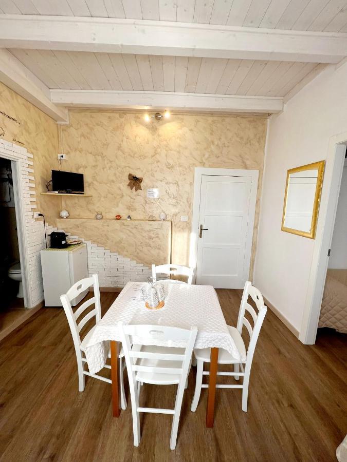 Bed and Breakfast Il Girasole Ostuni Exterior foto