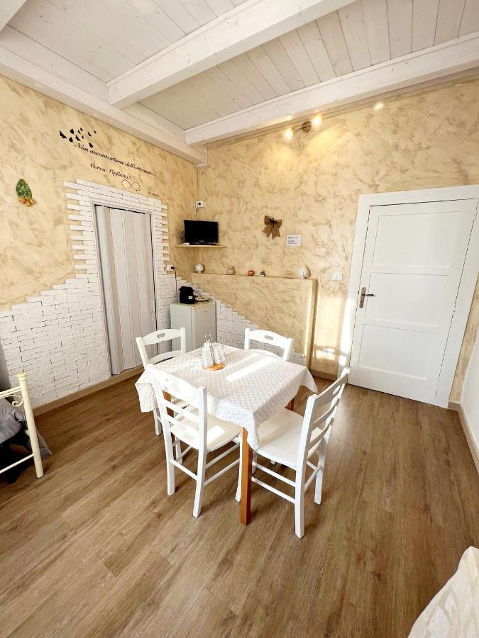 Bed and Breakfast Il Girasole Ostuni Exterior foto