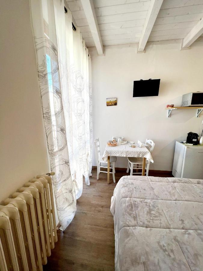 Bed and Breakfast Il Girasole Ostuni Exterior foto